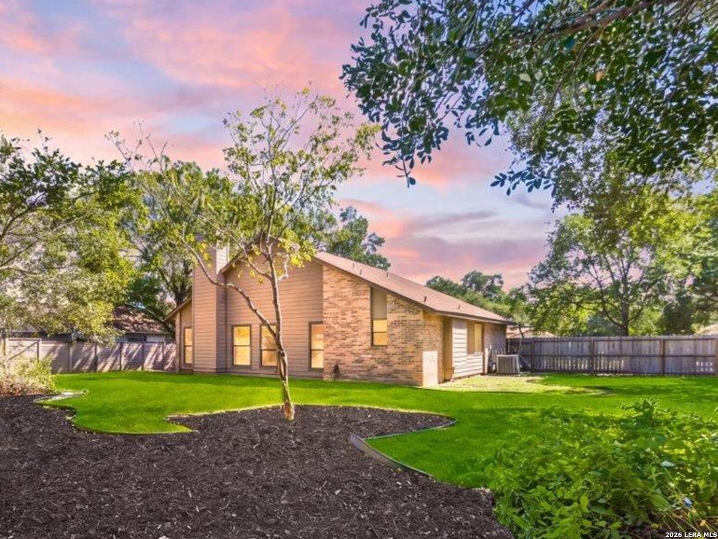 1715 Encino Crest San Antonio TX 78259