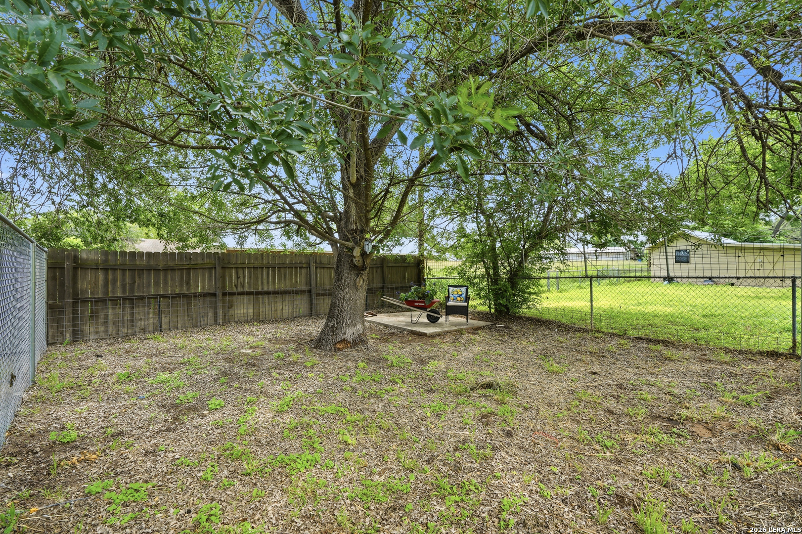 910 Oakridge Pleasanton TX 78064