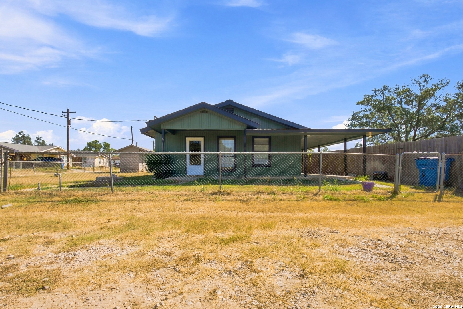 216 N Tom Poth TX 78147