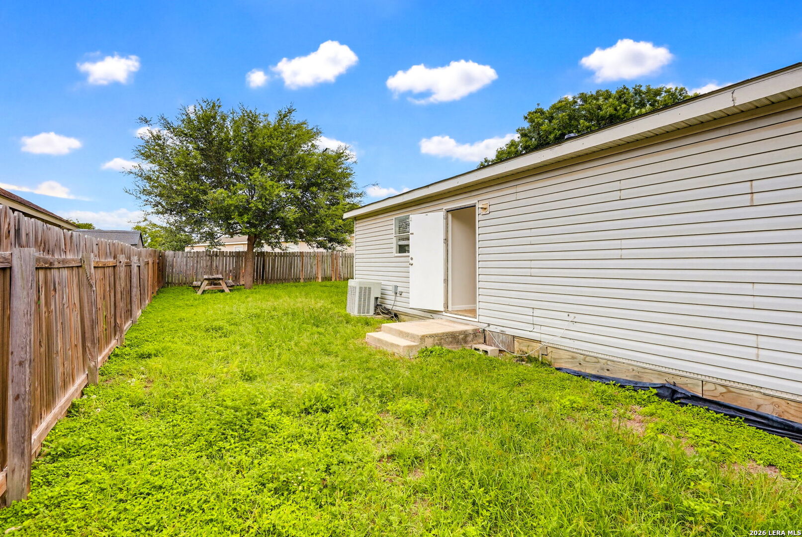 6018 Bear Meadow San Antonio TX 78222
