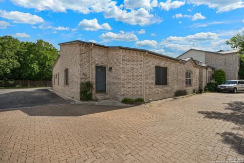 150 Oakwell Farms Parkway San Antonio TX 78218