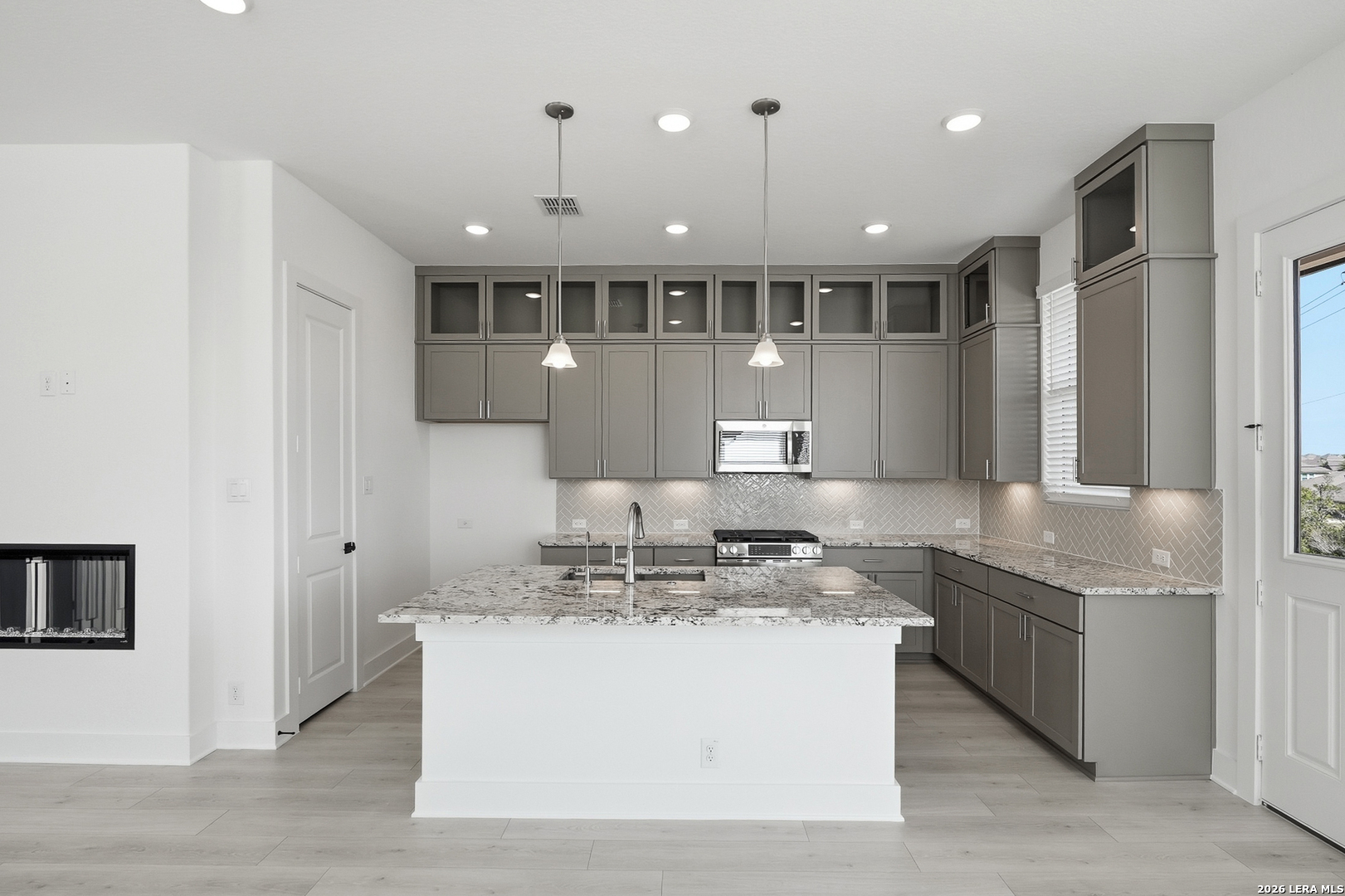 2152 Briggs Summit San Antonio TX 78245
