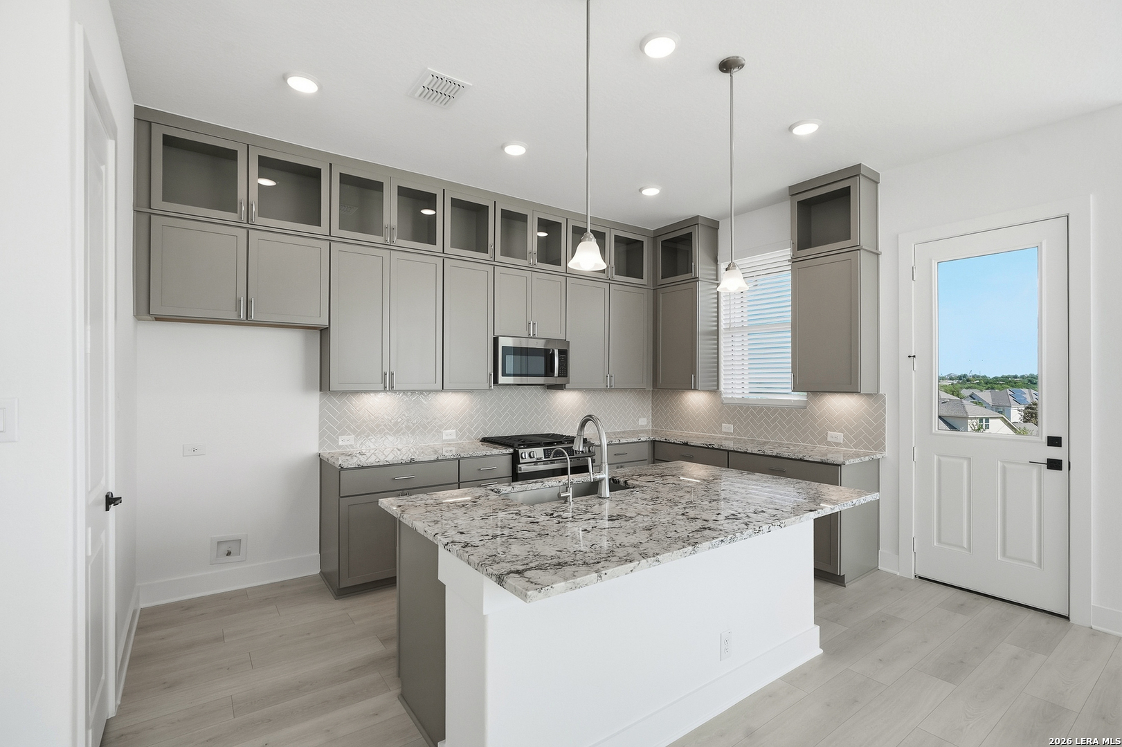 2152 Briggs Summit San Antonio TX 78245