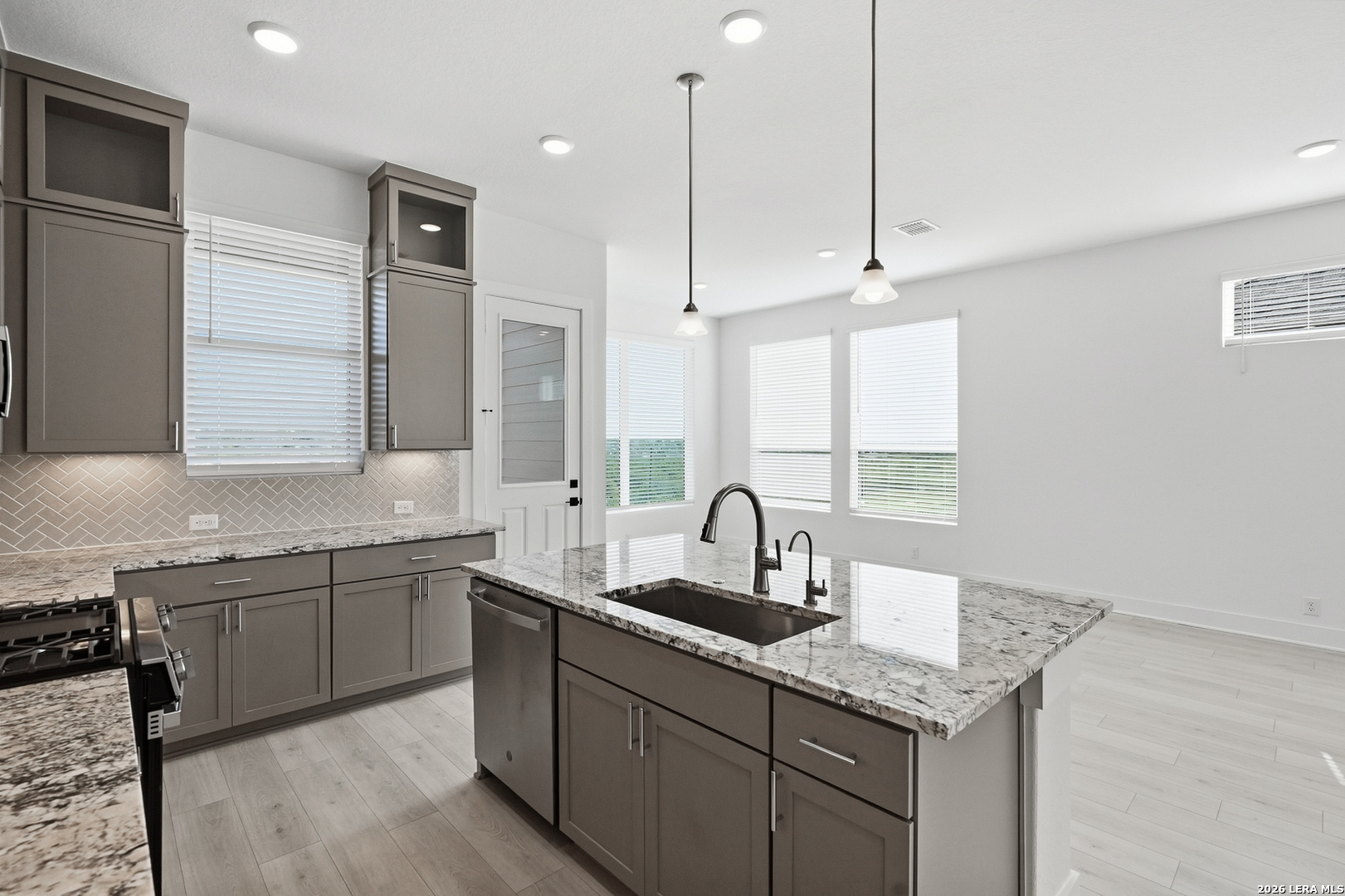 2152 Briggs Summit San Antonio TX 78245