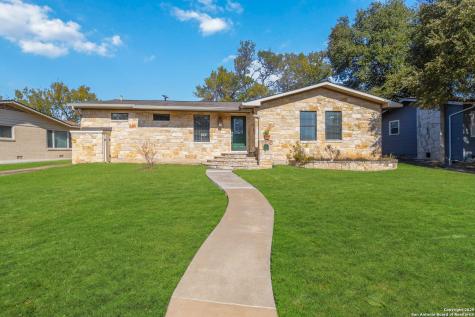 2439 W Summit Avenue San Antonio TX 78228