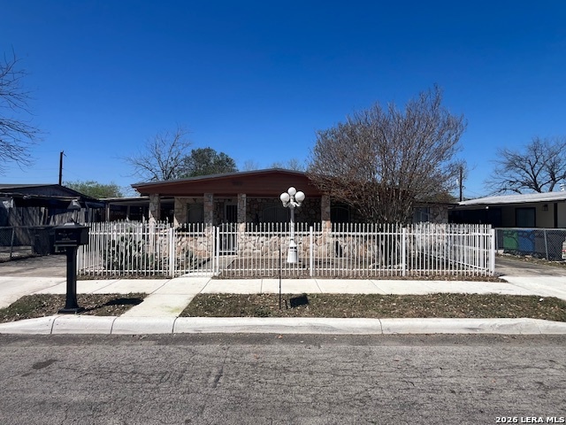219 SW 37th San Antonio TX 78237