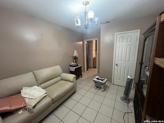 219 SW 37th San Antonio TX 78237