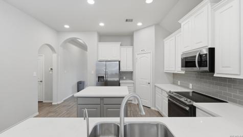 2973 Coral Way Seguin TX 78155
