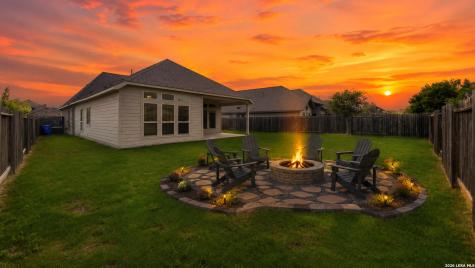 2973 Coral Way Seguin TX 78155