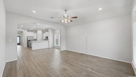 2973 Coral Way Seguin TX 78155