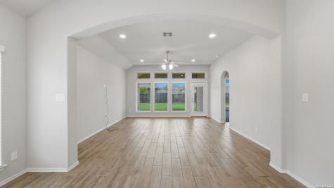2973 Coral Way Seguin TX 78155