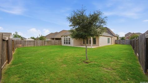 2973 Coral Way Seguin TX 78155