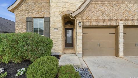 2973 Coral Way Seguin TX 78155