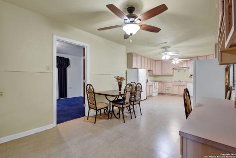 800 N Bishop San Marcos TX 78666