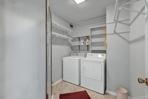 800 N Bishop San Marcos TX 78666