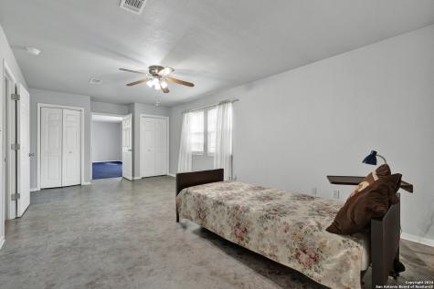 800 N Bishop San Marcos TX 78666