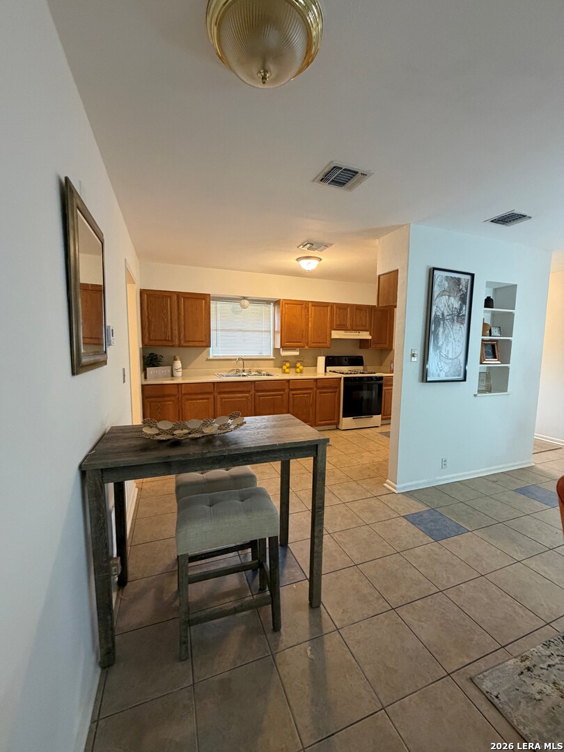 4302 Waikiki Drive San Antonio TX 78218