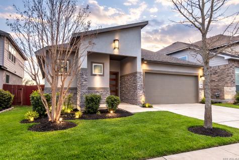 8022 Carver Heights San Antonio TX 78253