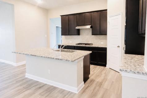 8022 Carver Heights San Antonio TX 78253