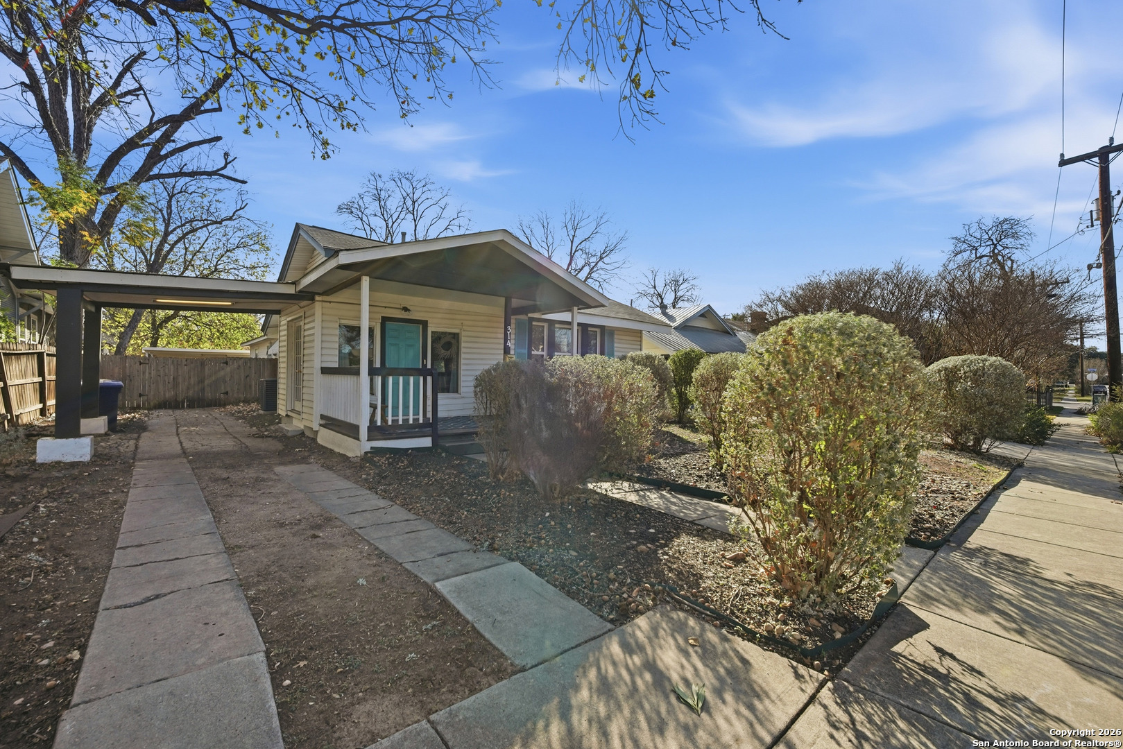 314 Queen Anne Court San Antonio TX 78209