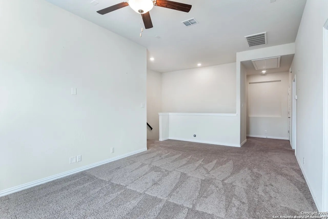 1744 Kneupper Farm New Braunfels TX 78132
