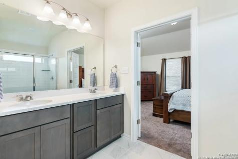 1744 Kneupper Farm New Braunfels TX 78132