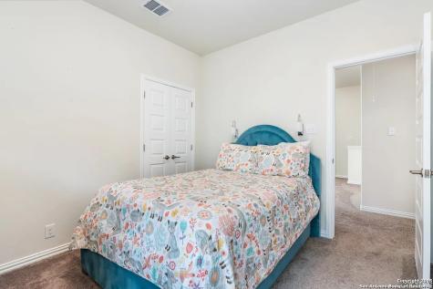 1744 Kneupper Farm New Braunfels TX 78132