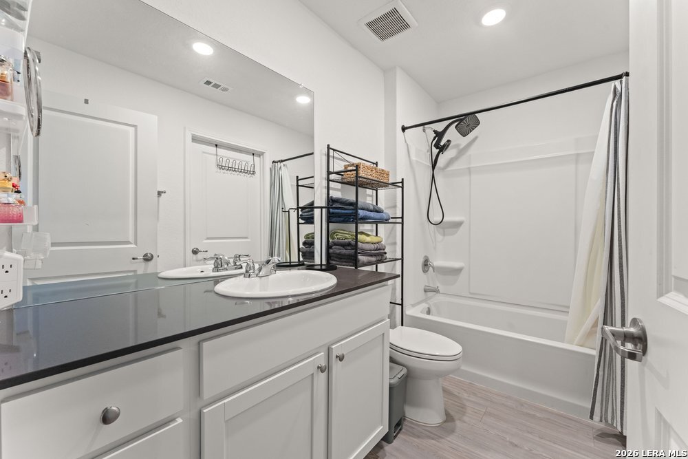 903 Stricker Path San Antonio TX 78221