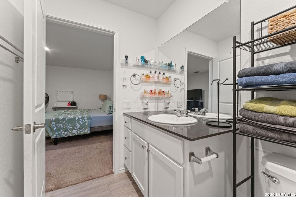 903 Stricker Path San Antonio TX 78221