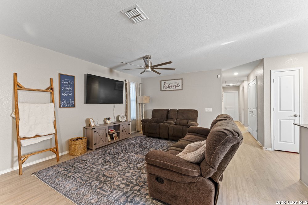 903 Stricker Path San Antonio TX 78221