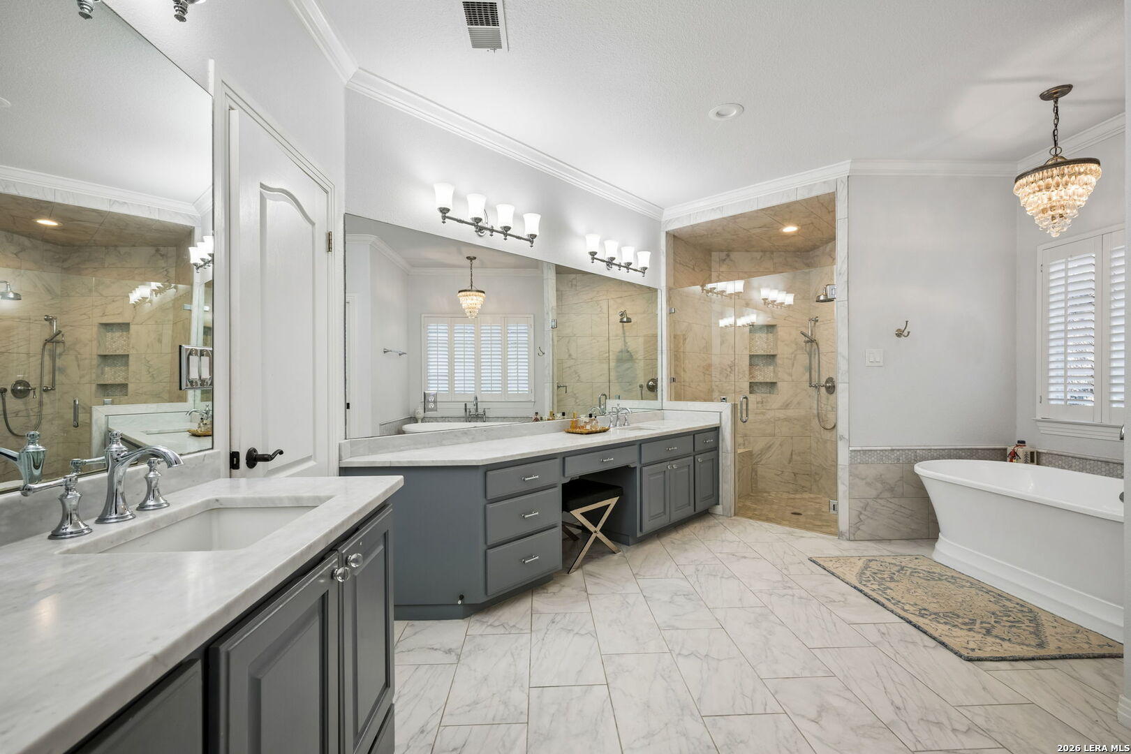 10 Inwood Knoll San Antonio TX 78248