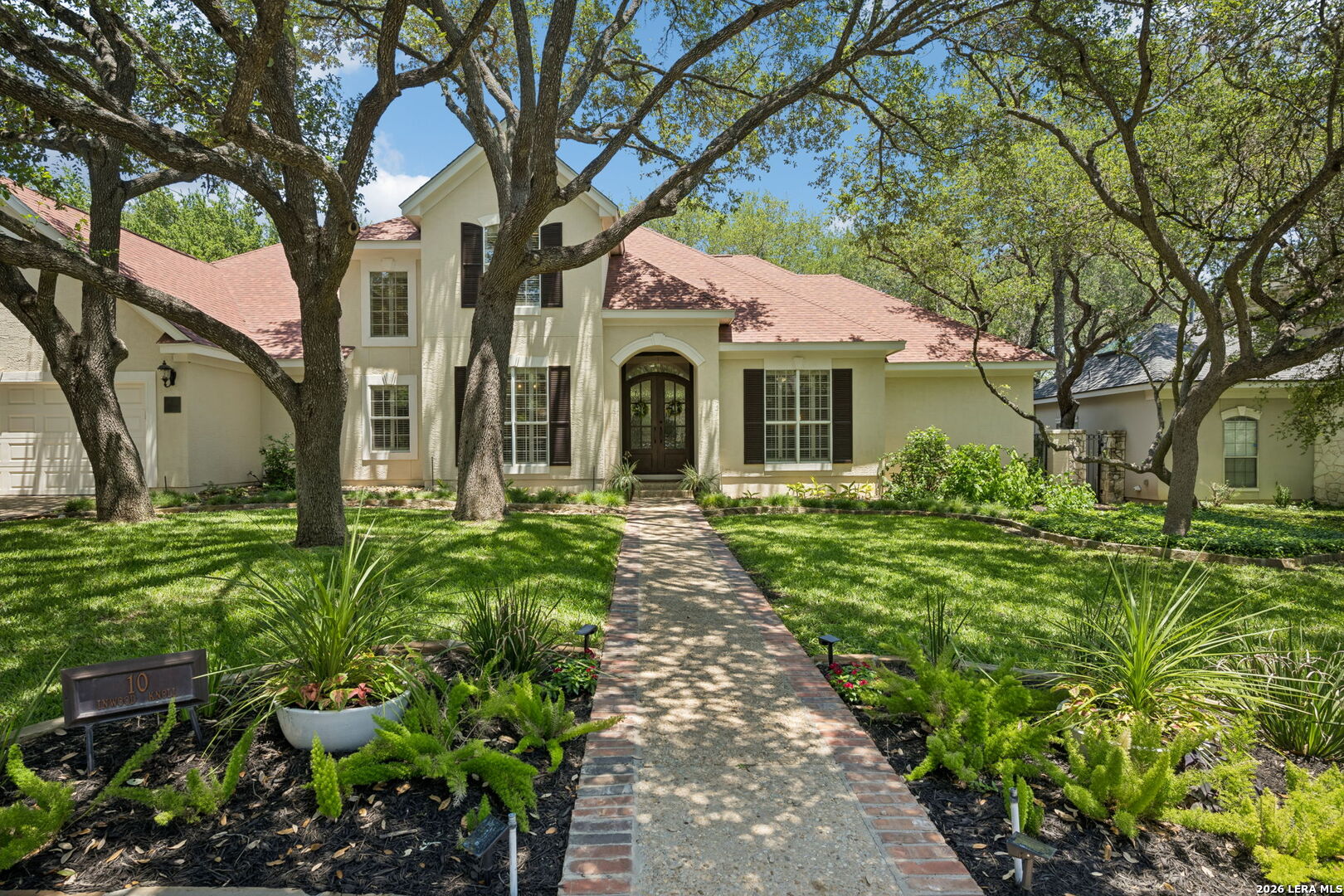 10 Inwood Knoll San Antonio TX 78248