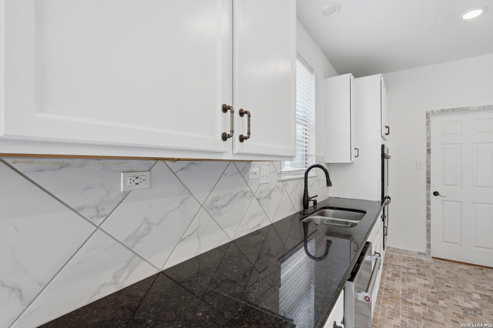8007 Broussard San Antonio TX 78253