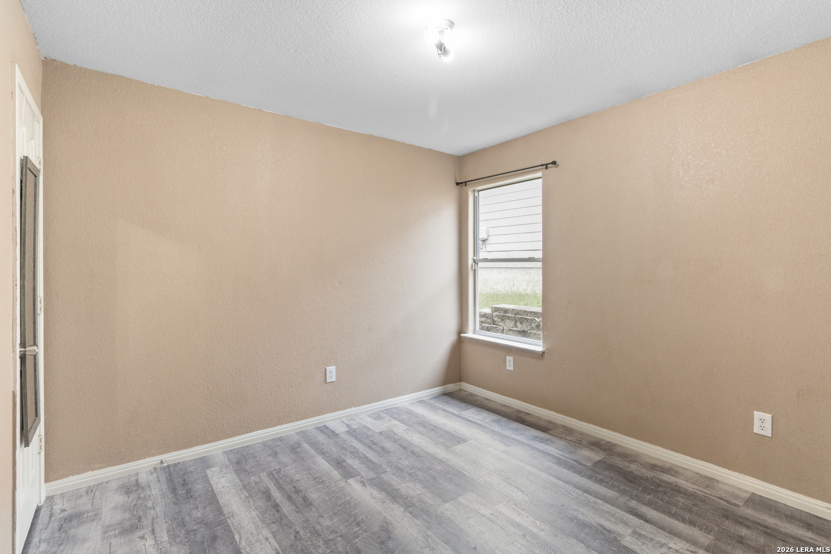 5727 Hickory Canyon San Antonio TX 78252