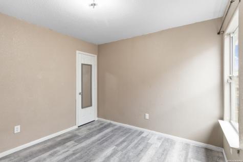 5727 Hickory Canyon San Antonio TX 78252