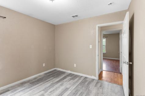 5727 Hickory Canyon San Antonio TX 78252
