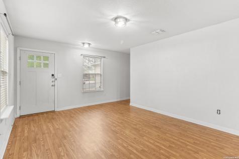 5727 Hickory Canyon San Antonio TX 78252