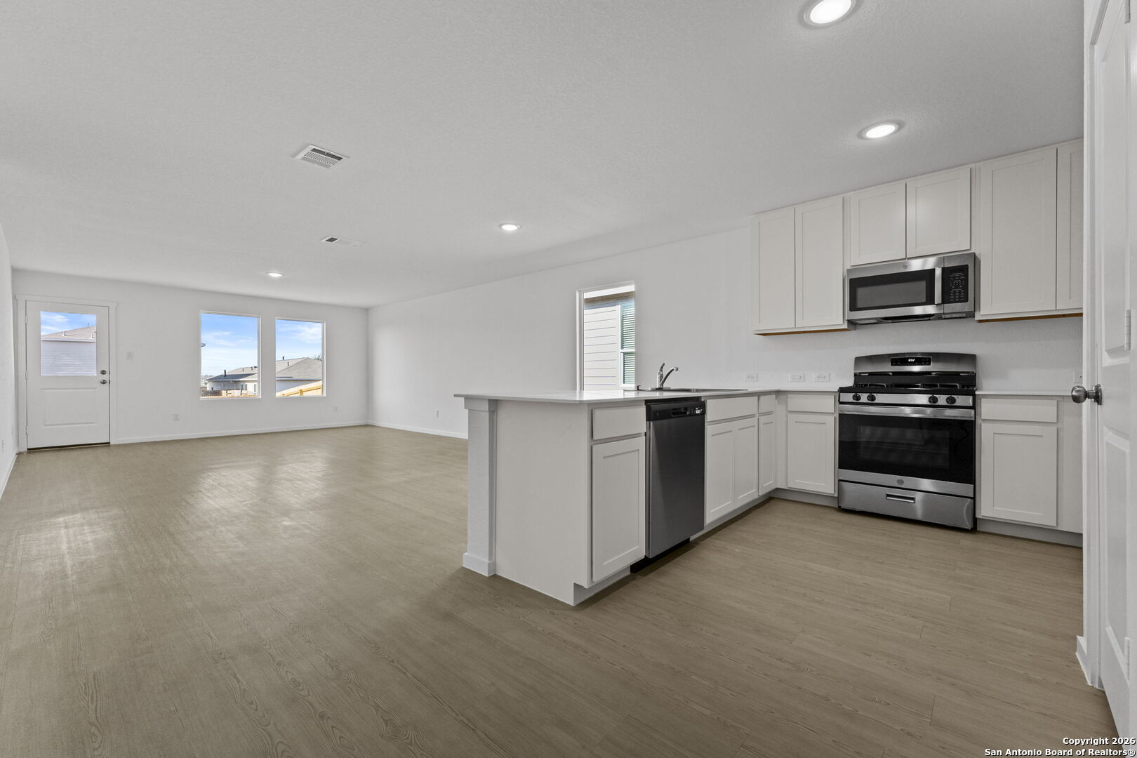744 Horsetail Lane New Braunfels TX 78132