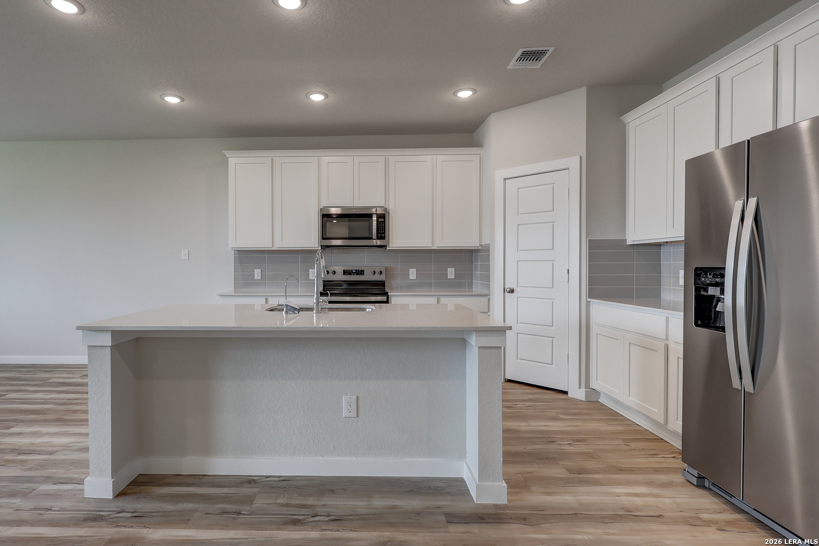 8433 Rocket View San Antonio TX 78263