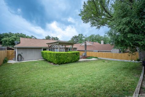 7813 Forest Briar Live Oak TX 78233