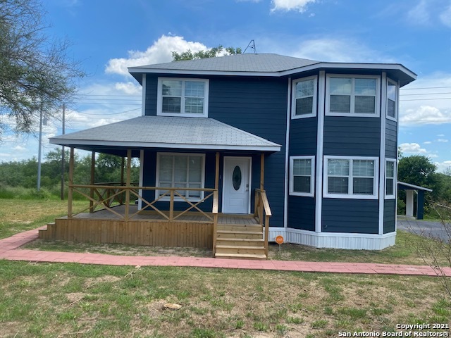 2595 County Road 128 Floresville TX 78114