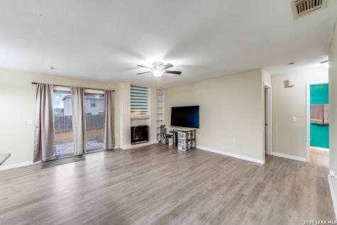 5931 Autumn San Antonio TX 78222