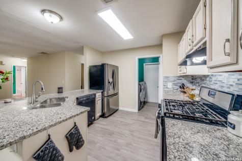 5931 Autumn San Antonio TX 78222