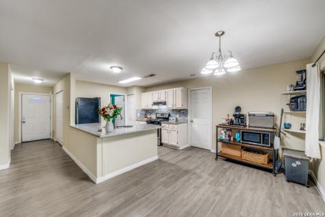5931 Autumn San Antonio TX 78222