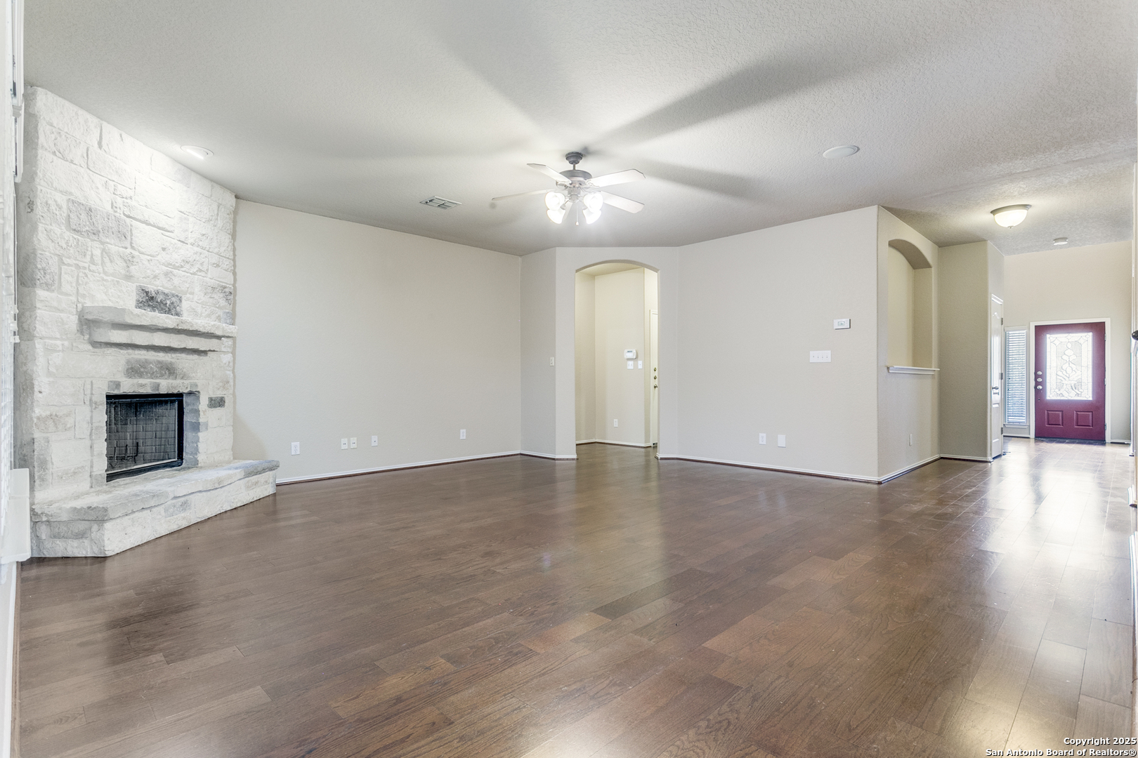 3418 Alonzo Fields Converse TX 78109