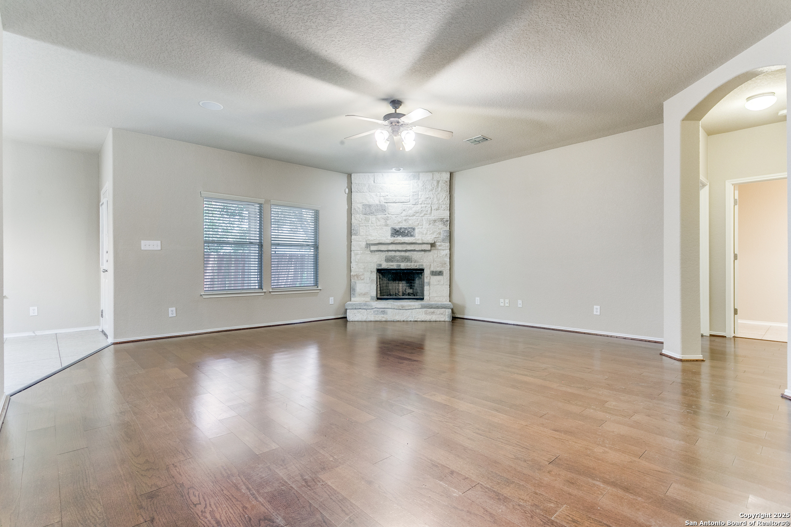 3418 Alonzo Fields Converse TX 78109