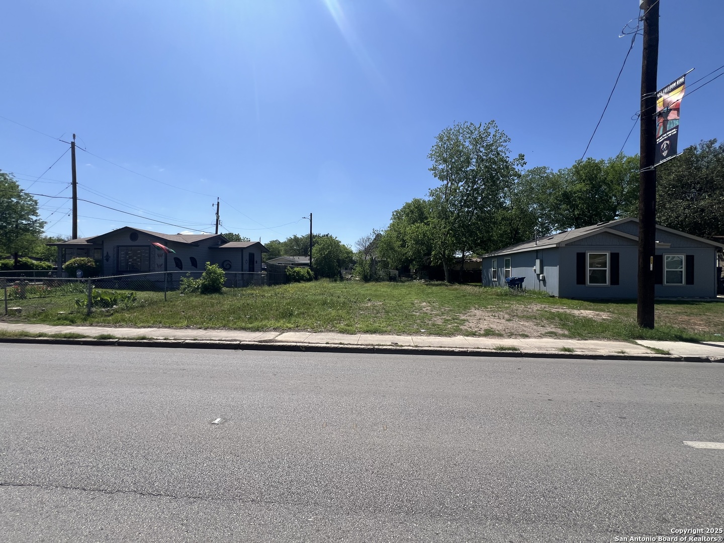 3338 Martin Luther King San Antonio TX 78220