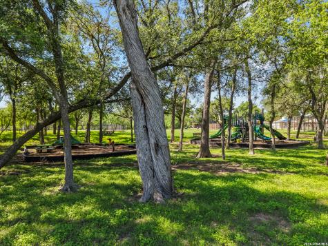 111 Westwood Way San Antonio TX 78218