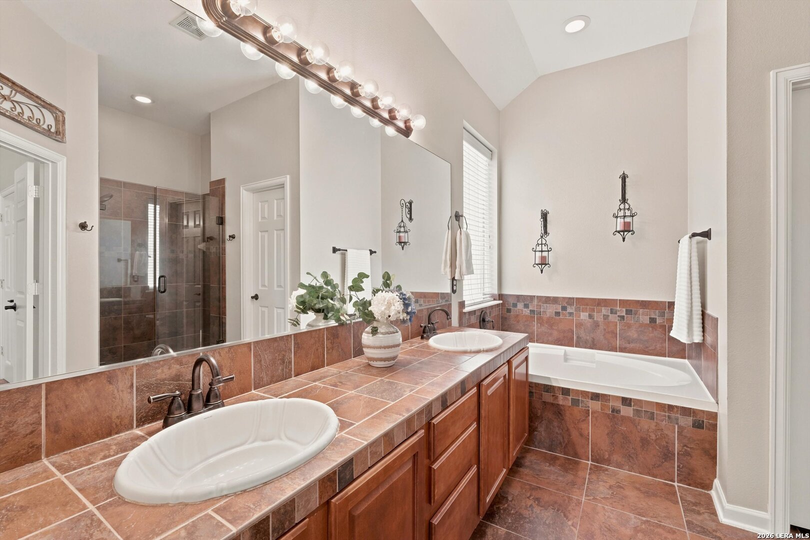 26227 Lookout Falls San Antonio TX 78260
