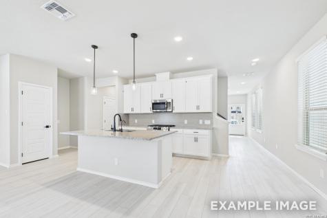 285 W Quill Dr Building 13 San Antonio TX 78228